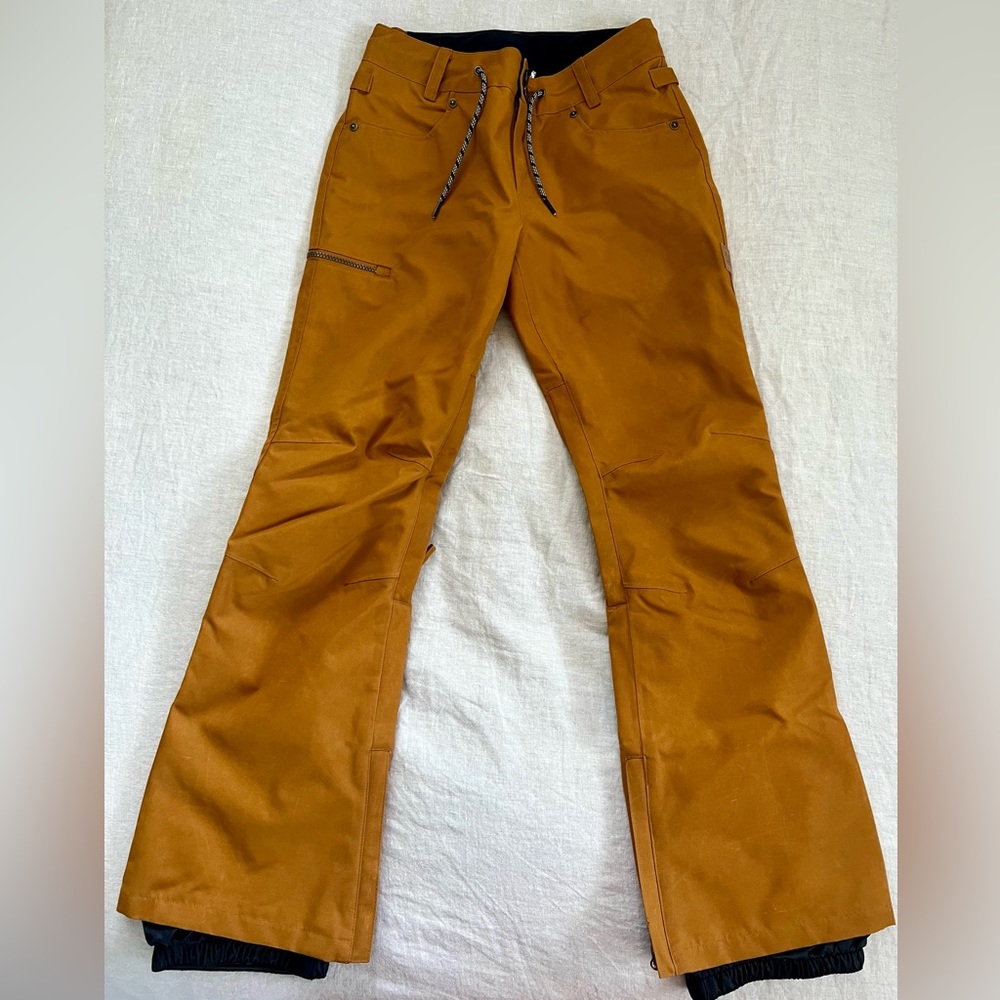 DC Snowboarding Pants